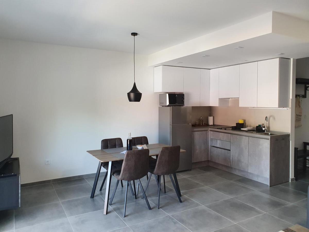 Apartmani Nerium Loviste Exterior photo