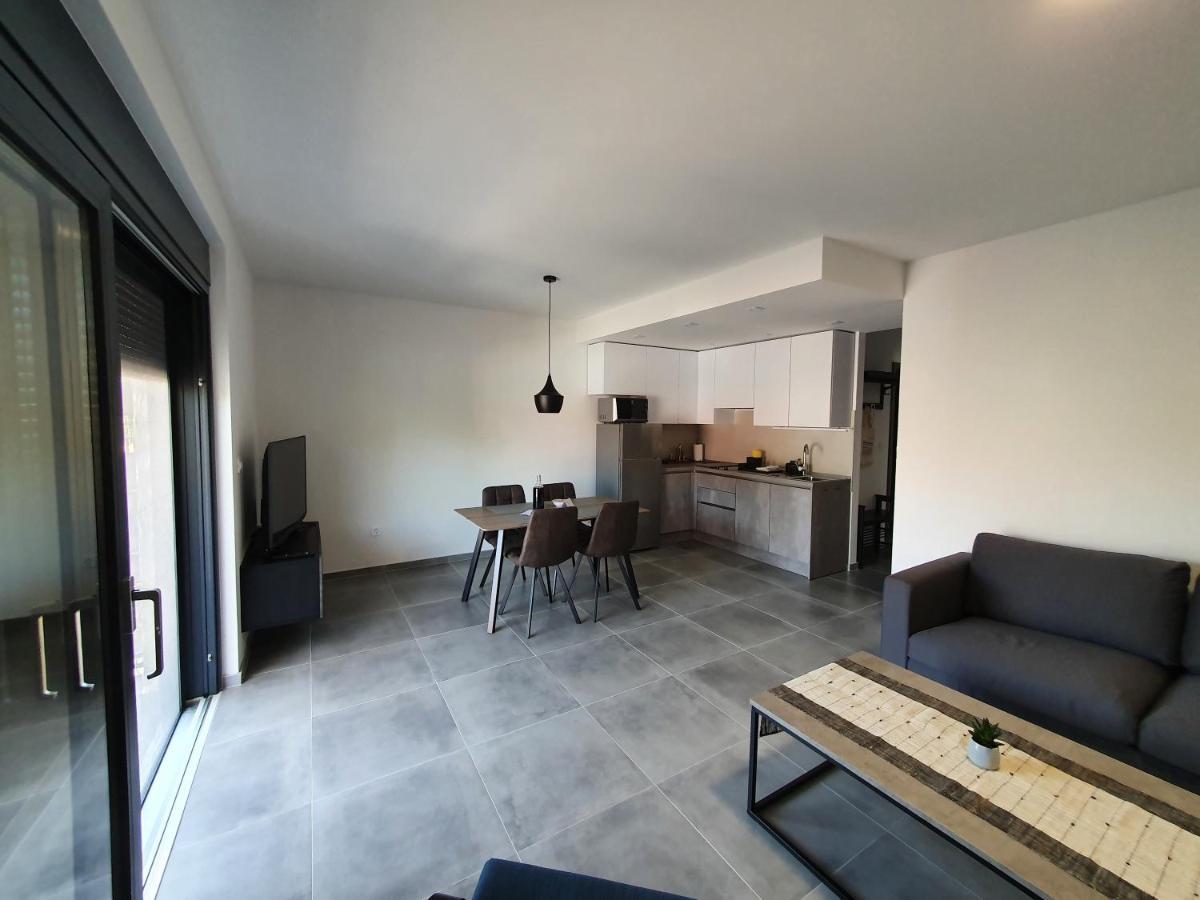 Apartmani Nerium Loviste Exterior photo