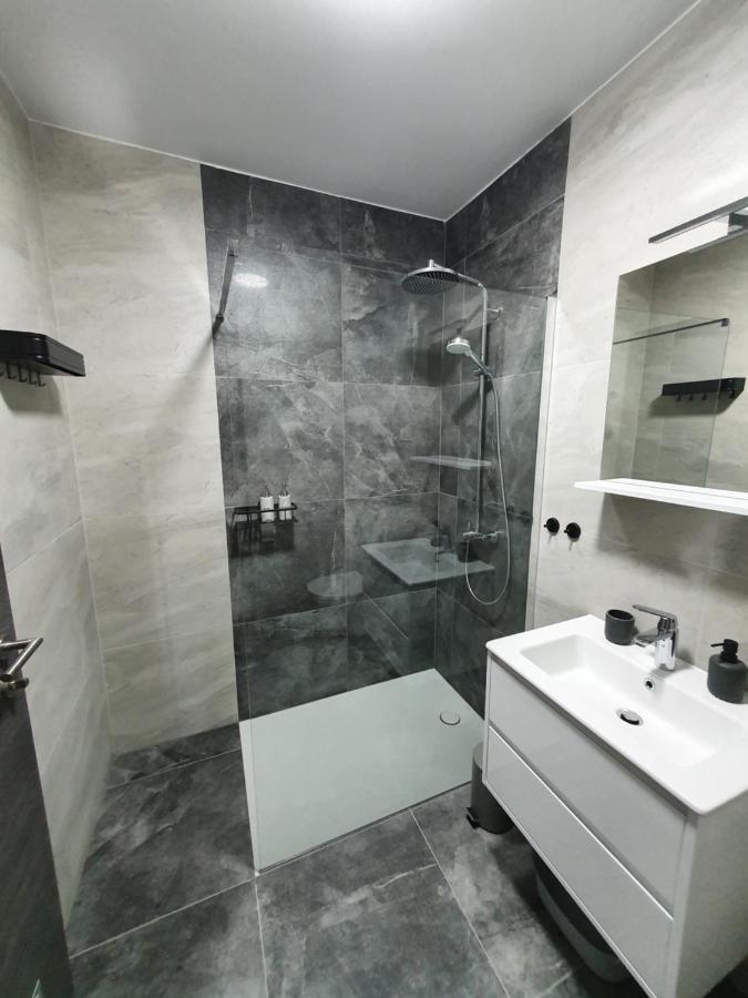 Apartmani Nerium Loviste Exterior photo