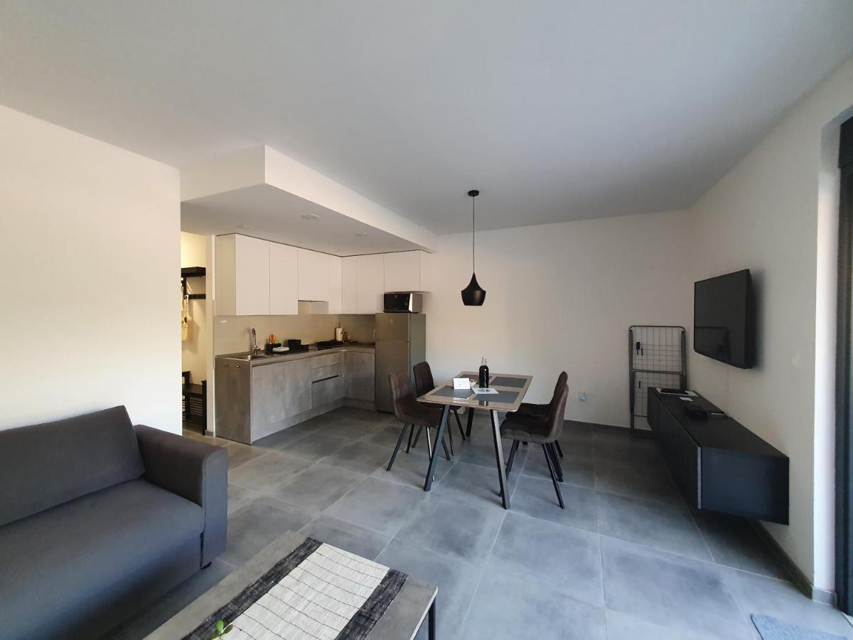Apartmani Nerium Loviste Exterior photo